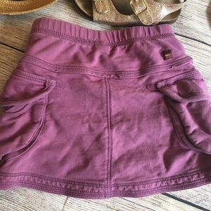 🎉 Size 2T Tea Collection skirt-purple